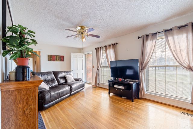 711 Juliet Dr, Mount Juliet, TN 37122