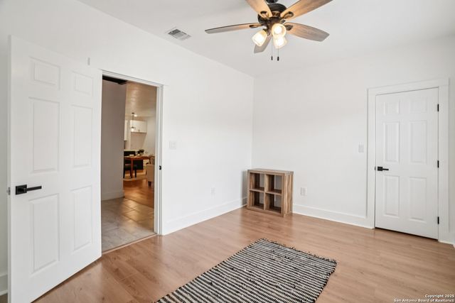 547 Rigsby, San Antonio, TX 78210