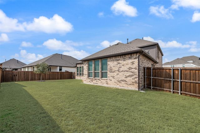 1712 Birch Street, Mansfield, TX 76063