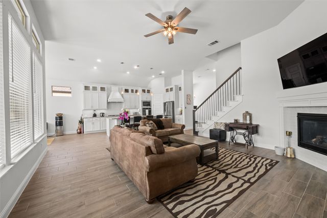 1712 Birch Street, Mansfield, TX 76063