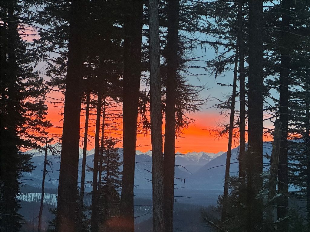 205 Ridge Run Court, Whitefish, MT 59937 photo 3