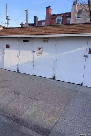 102-03 Jamaica Avenue, Richmond Hill, NY 11418