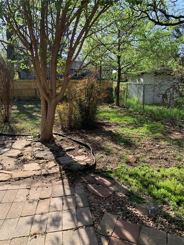 1006 N Market Street, Shawnee, OK 74801