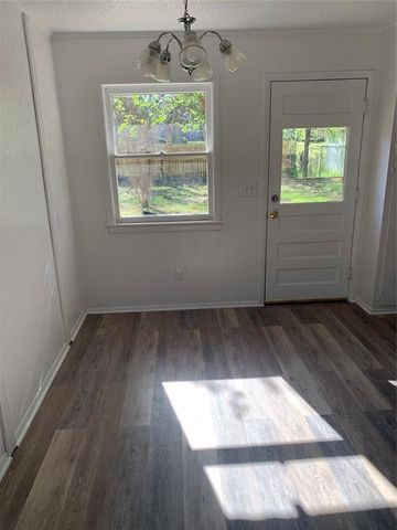 1006 N Market Street, Shawnee, OK 74801