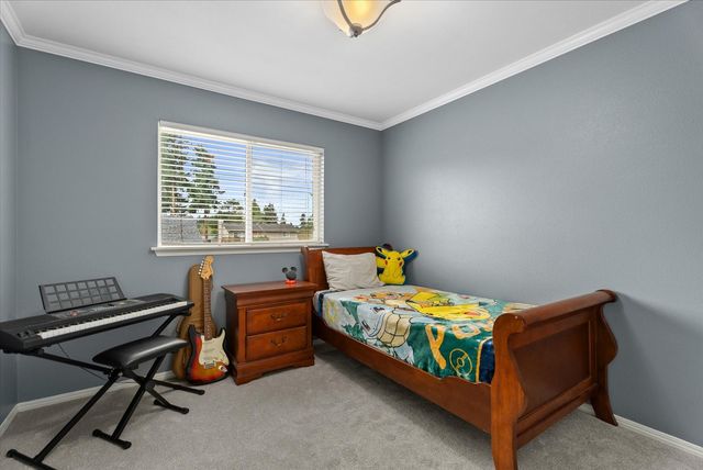 20916 79th Avenue E, Spanaway, WA 98387