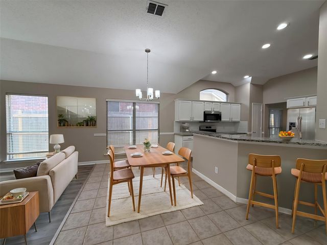 6824 Amberdale Drive, Fort Worth, TX 76137
