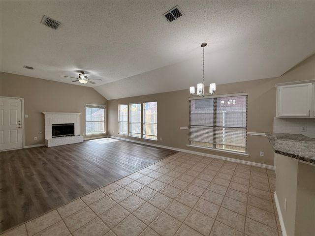 6824 Amberdale Drive, Fort Worth, TX 76137