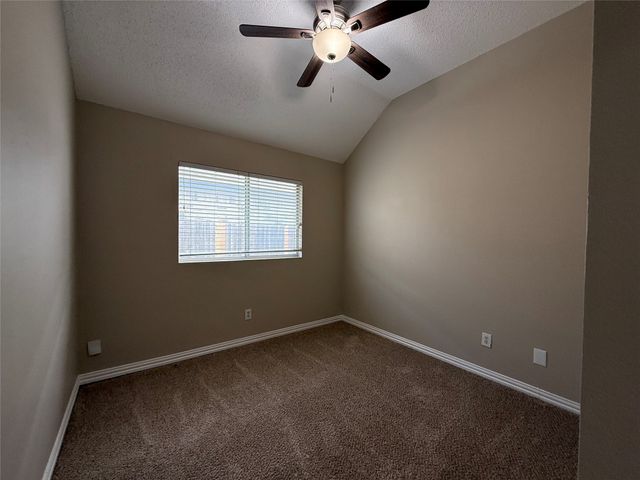6824 Amberdale Drive, Fort Worth, TX 76137