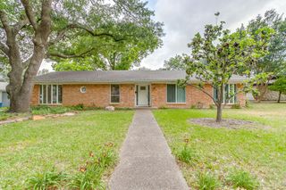 4000 Sundown Drive, Benbrook, TX 76116