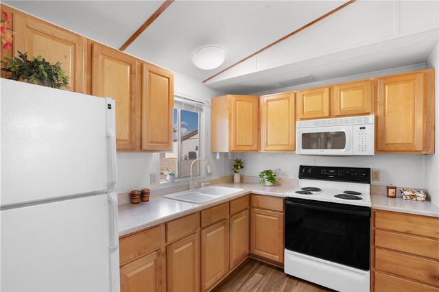 2960 Silver Creek Road 12, Bullhead City, AZ 86442