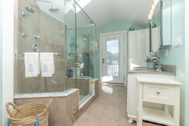 29 Leach St 3, Salem, MA 01970