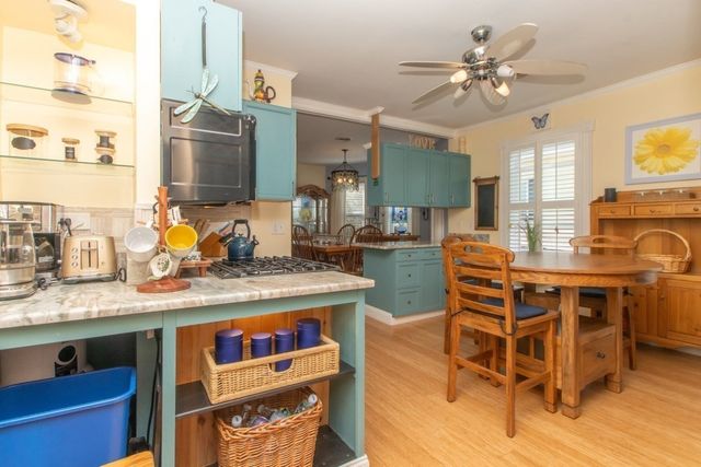29 Leach St 3, Salem, MA 01970