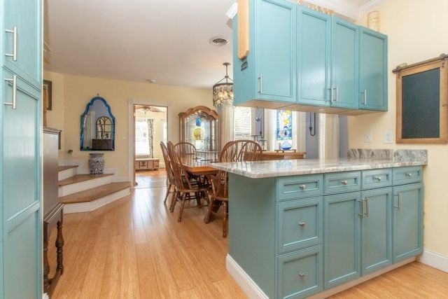 29 Leach St 3, Salem, MA 01970