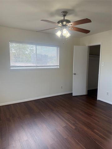1603 W Main Street 4, Houston, TX 77006