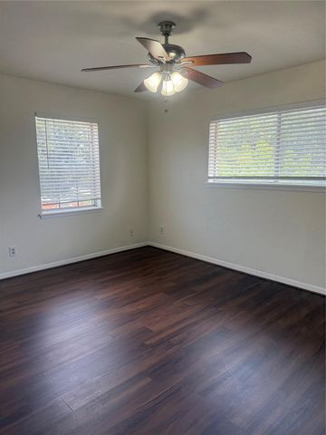 1603 W Main Street 4, Houston, TX 77006