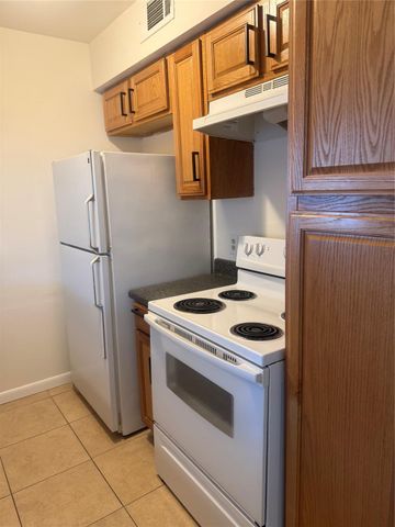 1603 W Main Street 4, Houston, TX 77006