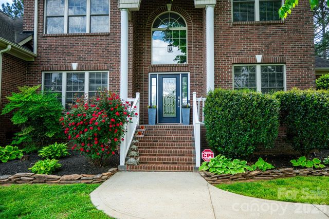 435 Crowders Bluff Court, Clover, SC 29710