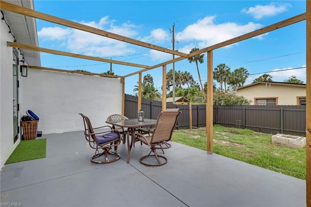 11563 Saunders AVE, Bonita Springs, FL 34135