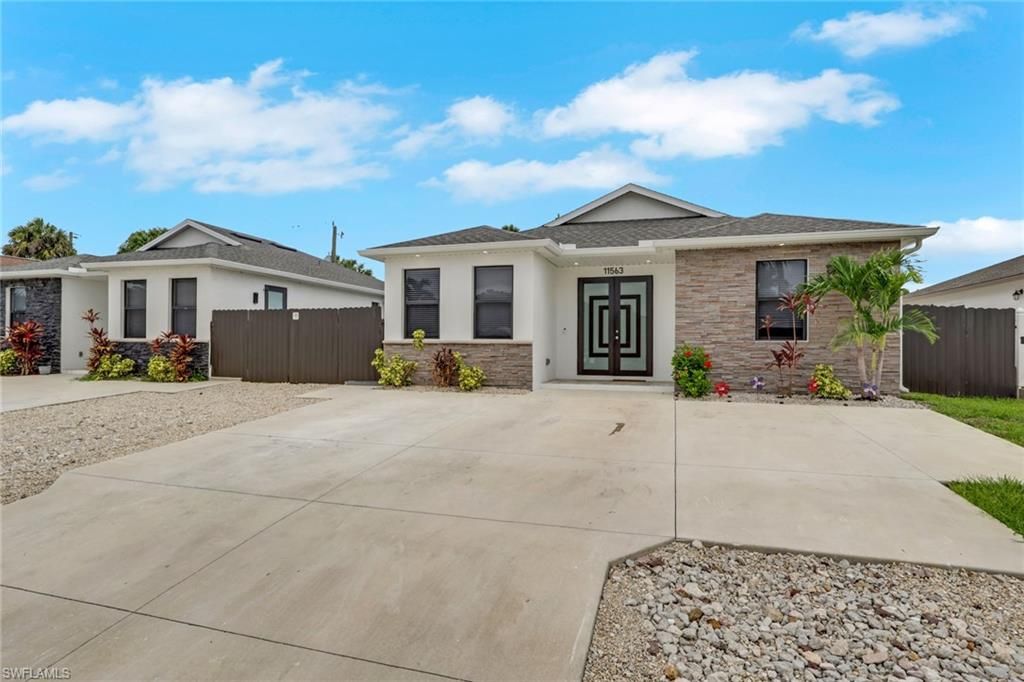 11563 Saunders AVE, Bonita Springs, FL 34135
