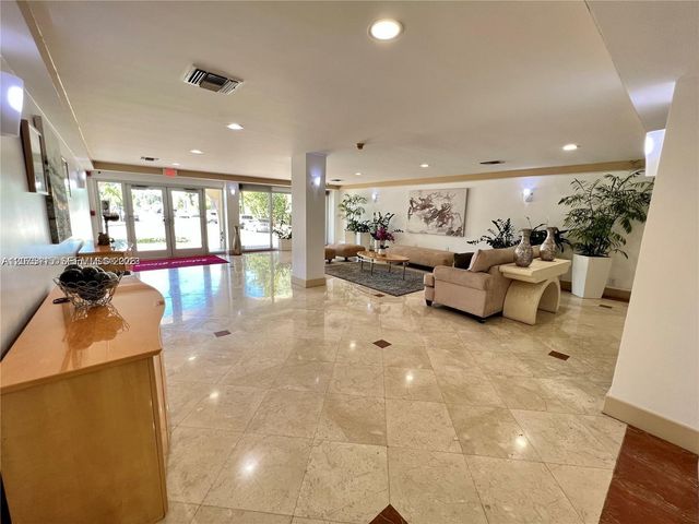 1455 N Treasure Drive PH-H, North Bay Village, FL 33141