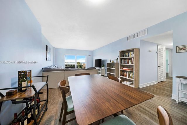 1455 N Treasure Drive PH-H, North Bay Village, FL 33141