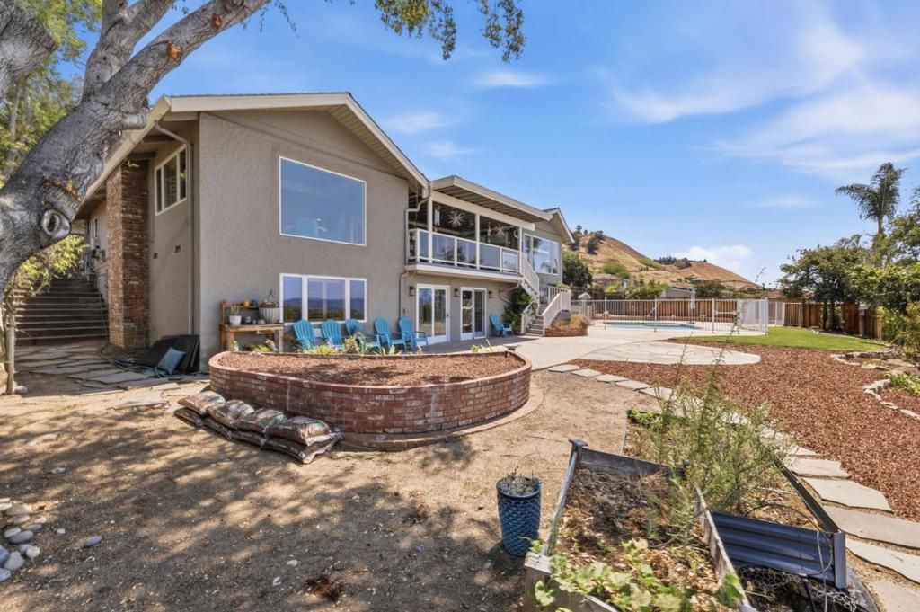 Image 50 of property listing at 15761 E Alta Vista Way, San Jose, CA 95127
