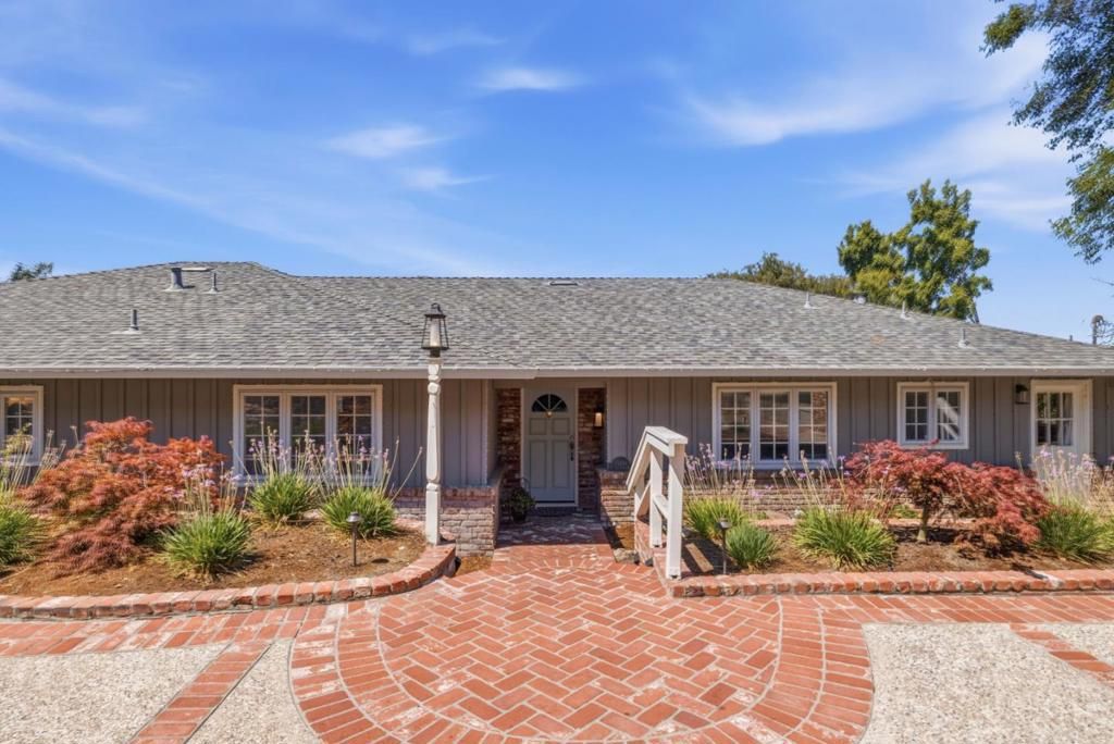 Image 58 of property listing at 15761 E Alta Vista Way, San Jose, CA 95127