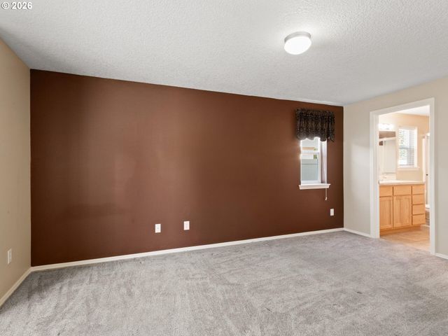 608 Se 15TH Ave, Battle Ground, WA 98604