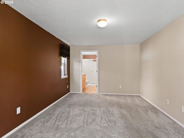 608 Se 15TH Ave, Battle Ground, WA 98604