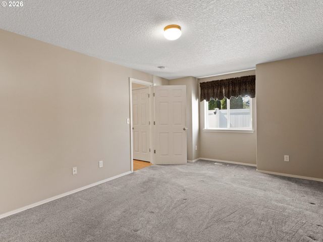 608 Se 15TH Ave, Battle Ground, WA 98604