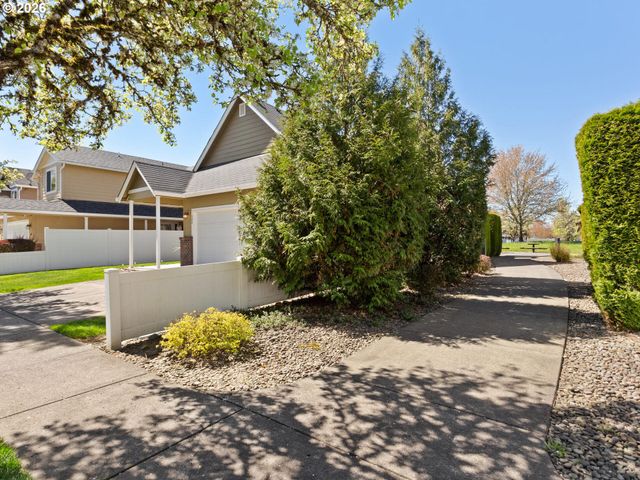 608 Se 15TH Ave, Battle Ground, WA 98604