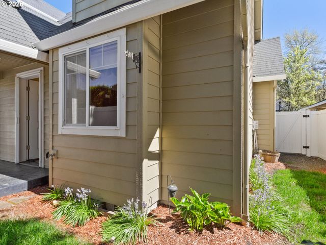 608 Se 15TH Ave, Battle Ground, WA 98604