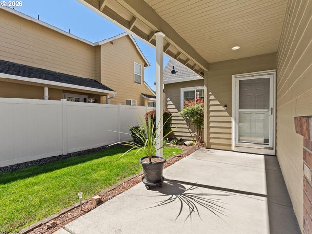 608 Se 15TH Ave, Battle Ground, WA 98604