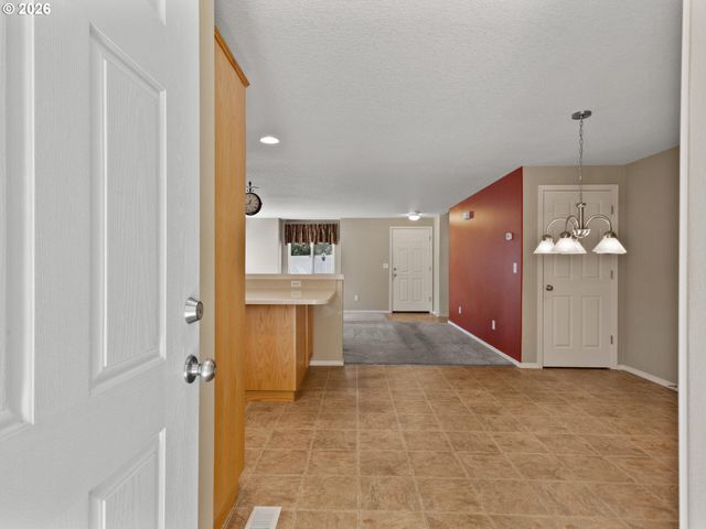 608 Se 15TH Ave, Battle Ground, WA 98604