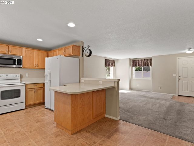 608 Se 15TH Ave, Battle Ground, WA 98604