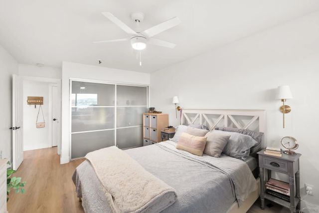 4015 Crown Point 104, San Diego, CA 92109