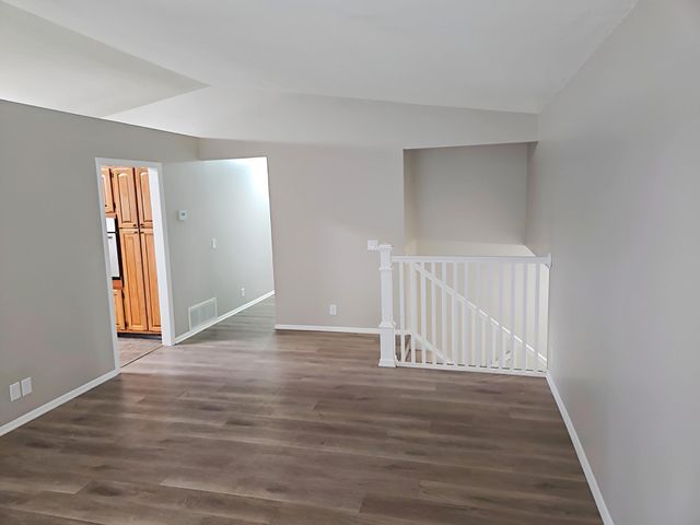 5940 Otter View Trail, White Bear Lake, MN 55110