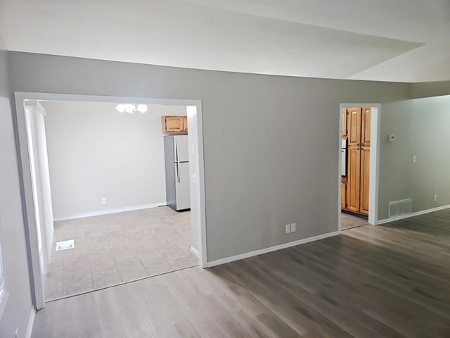 5940 Otter View Trail, White Bear Lake, MN 55110