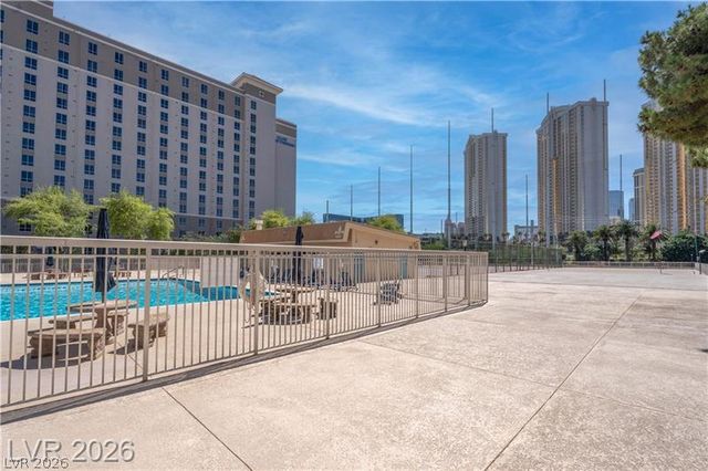 205 East Harmon Avenue 223, Las Vegas, NV 89169