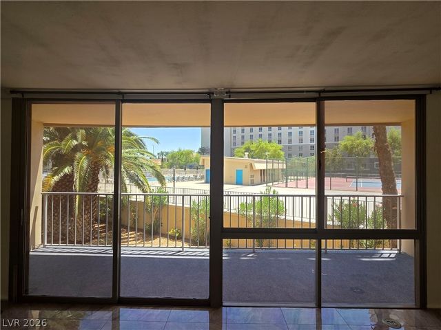 205 East Harmon Avenue 223, Las Vegas, NV 89169