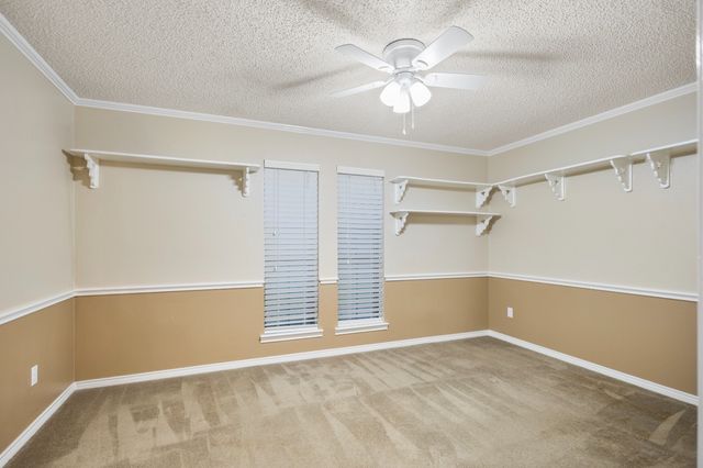 121 Crestview Street, Chandler, TX 75758