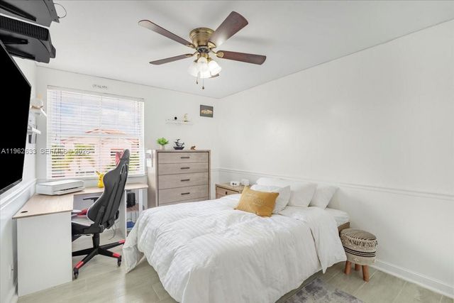 1820 Vista Way, Margate, FL 33063