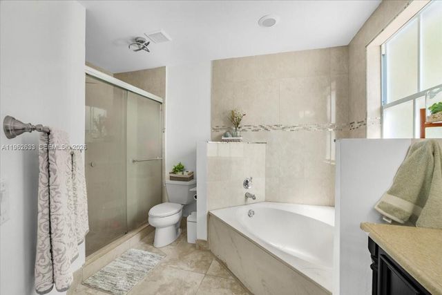 1820 Vista Way, Margate, FL 33063