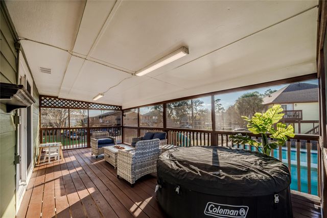 5103 Captains Drive, Dickinson, TX 77539