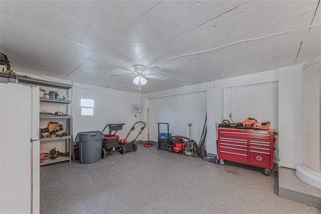 5103 Captains Drive, Dickinson, TX 77539