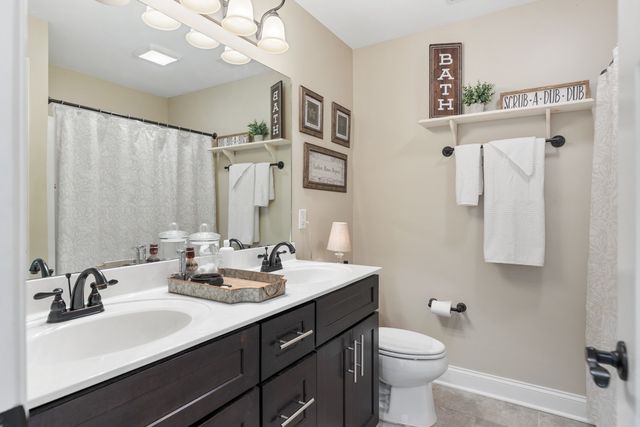 31 Harbor Pt, Lebanon, TN 37087