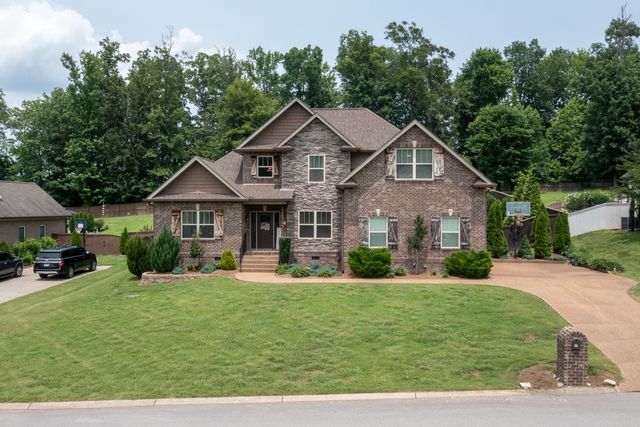 31 Harbor Pt, Lebanon, TN 37087