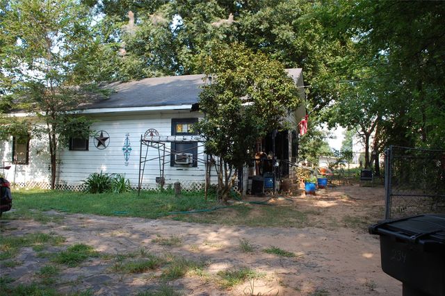 234 W 74th Street, Shreveport, LA 71106