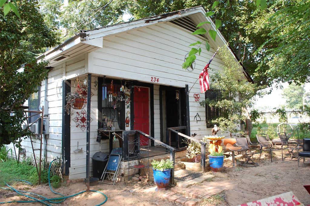 234 W 74th Street, Shreveport, LA 71106