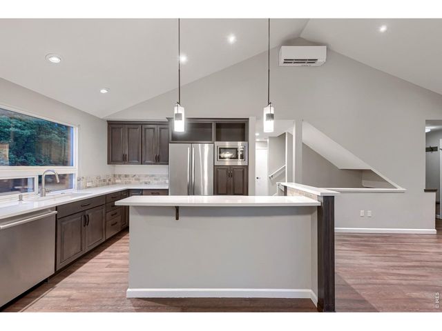 545 Catalpa Ct, Louisville, CO 80027